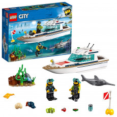 Lego City 60221 Iaht pentru scufundari